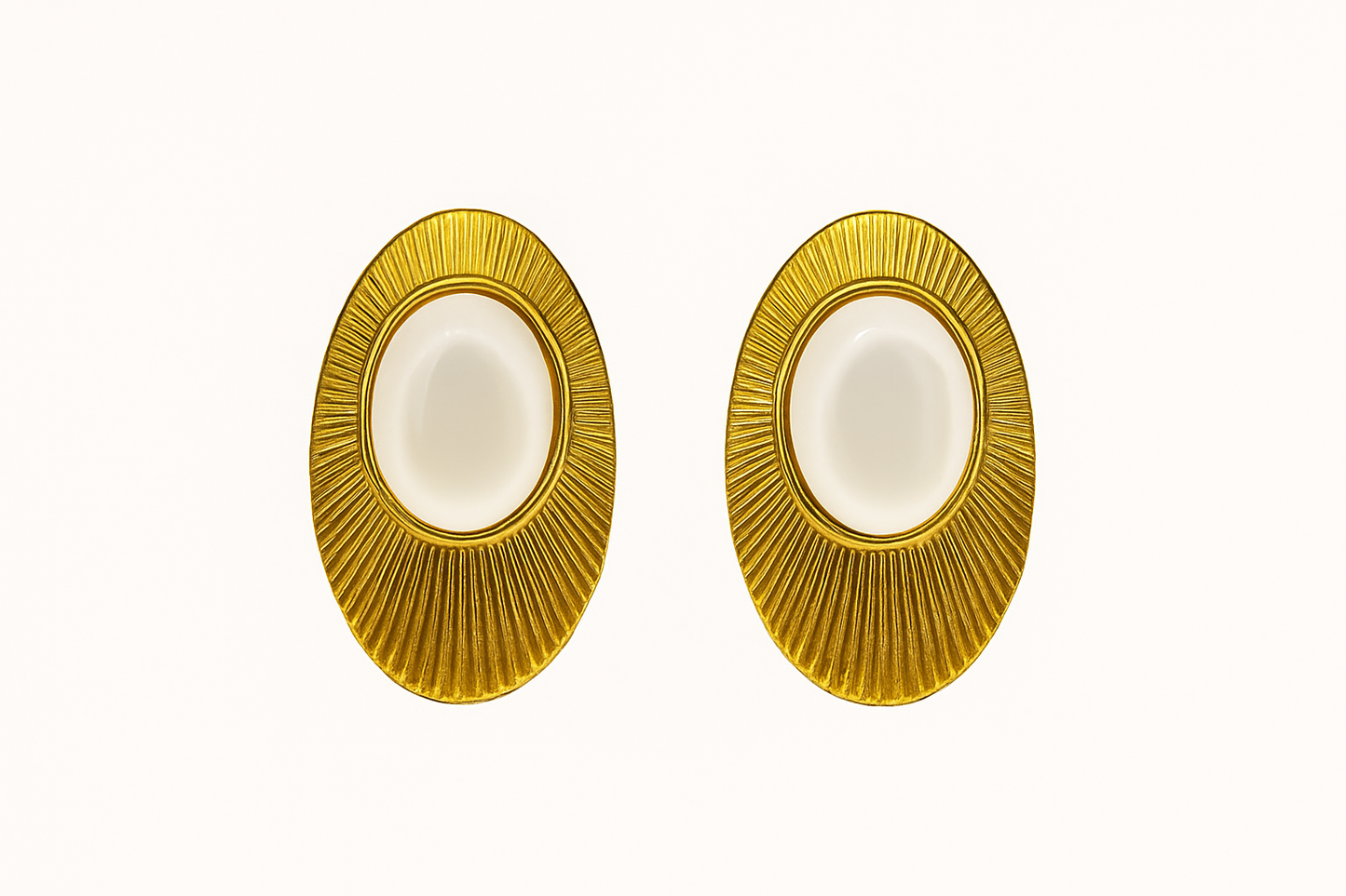IRAZ 18K Gold Plated Anti Tarnish Stainless Steel Vintage Oval Earrings