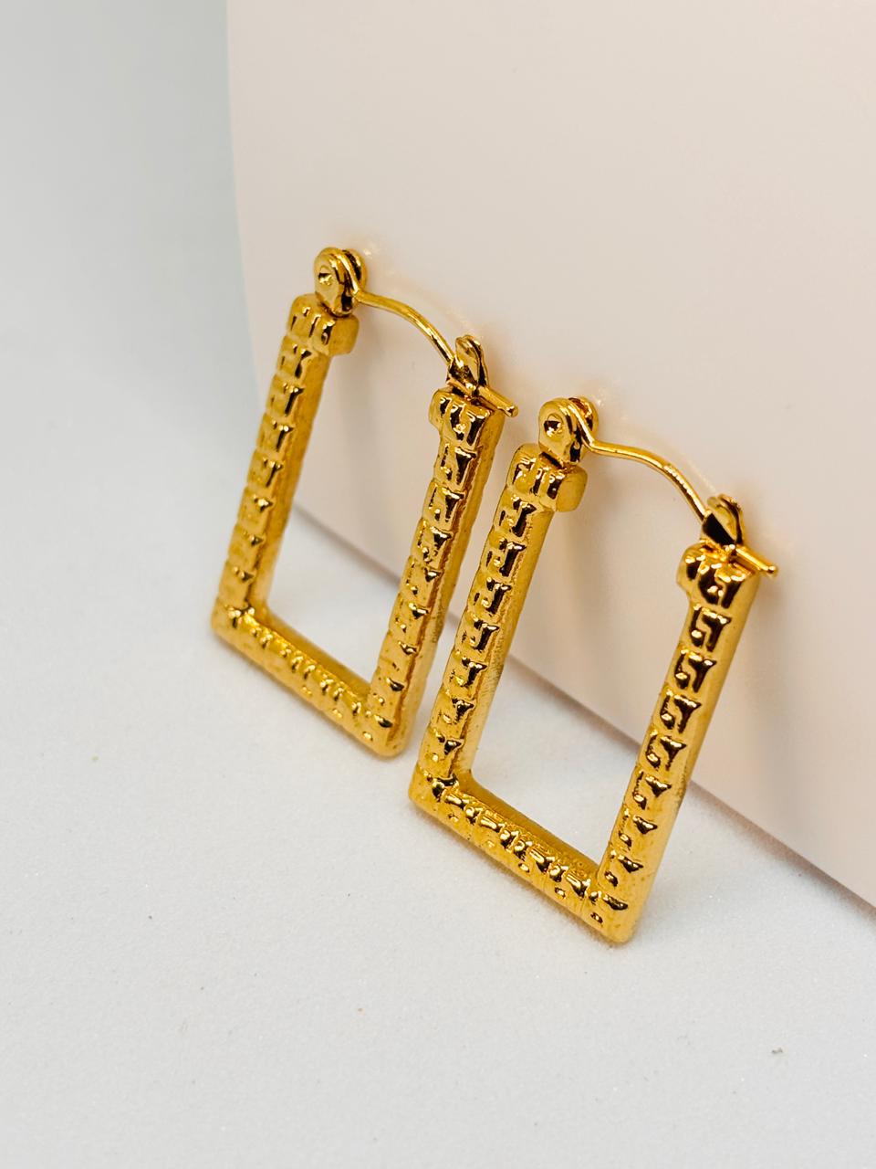 IRAZ 18k Gold Plated Anti-Tarnish Geometric Hoops