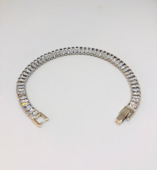 IRAZ 92.5 Silver Plated Anti-Tarnish Tennis Bracelet
