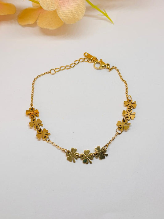 IRAZ 18k Gold Plated Anti-Tarnish Four-Leaf Clover Bracelet