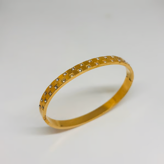 IRAZ 18k Gold Plated Anti-Tarnish Diamond Studded Bracelet