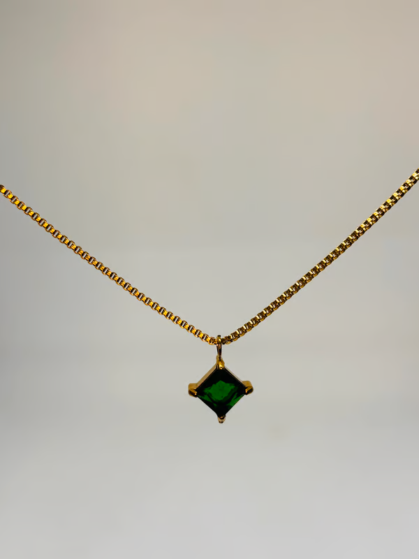 IRAZ 18k Gold Plated Anti-Tarnish Green Gemstone Necklace